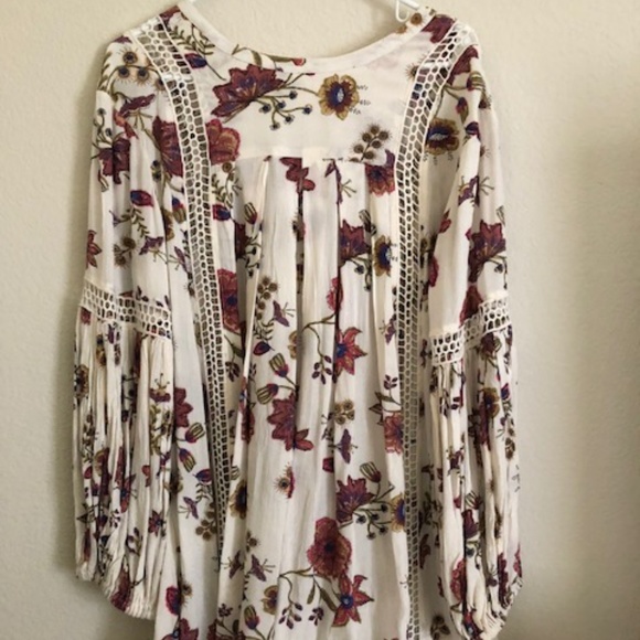 Tunic - Picture 3 of 3